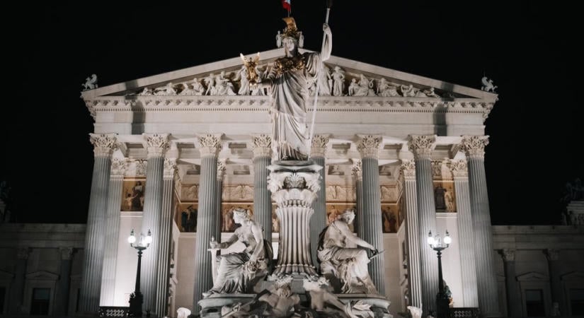 Ausztria kiutasított négy orosz diplomatát