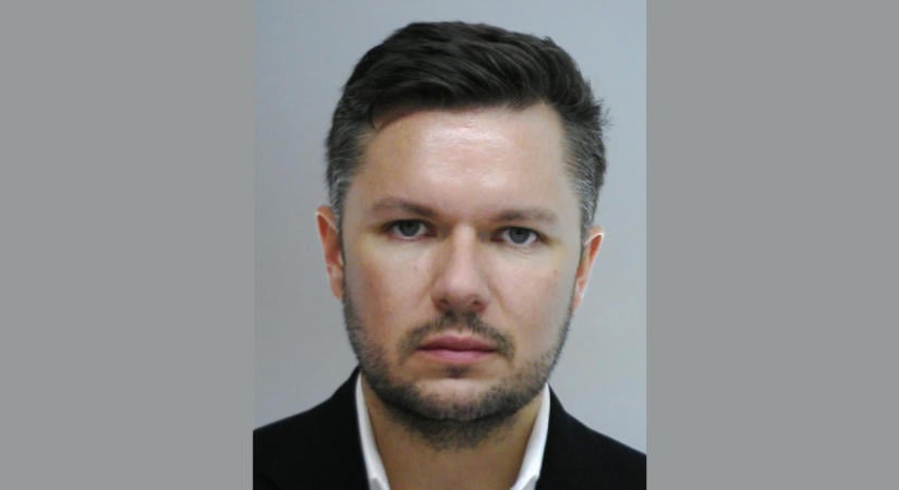 Gengszterek is üldözik Matolcsy Ádámot - kik találják meg előbb, a rendőrök, vagy...