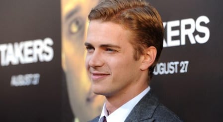 Kislányával lépett a vörös szőnyegre Hayden Christensen