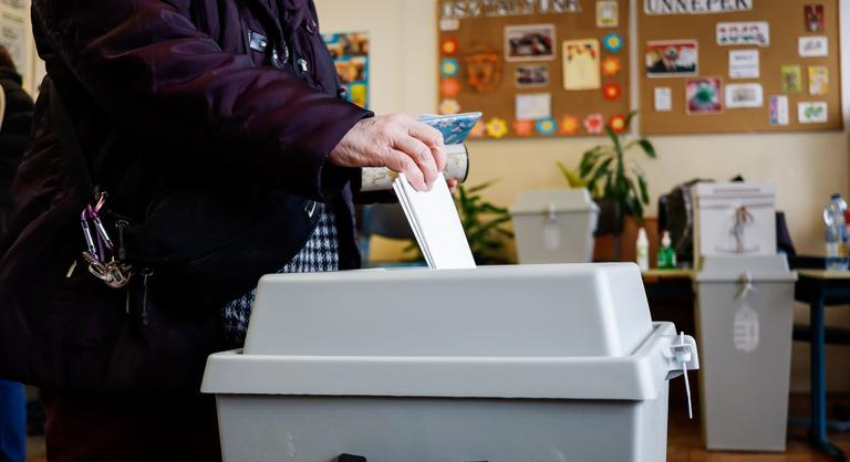Három településen tartanak időközi önkormányzati választást
