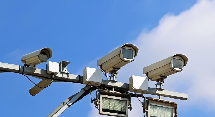 Milyen messziről mér valójában a traffipax? – Sokan rosszul tudják