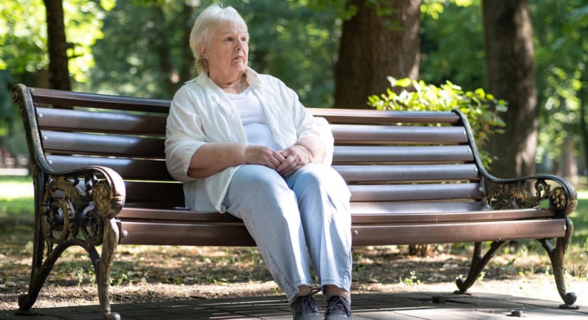 Mi a különbség a 13. és 14. havi nyugdíj között és kiknek járt eddig? Így kapják meg a nyugdíjasok a juttatásokat