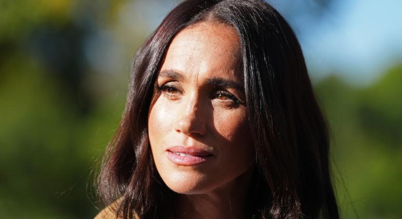 „Nem jöhet azután, ami legutóbb történt” – Megdöbbentő okból zárták ki Meghan Markle-t egy divatbemutatóról