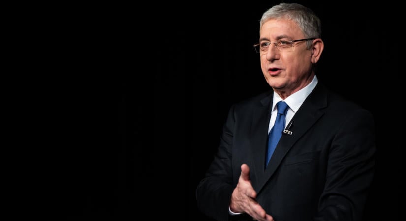 Magyarország volt miniszterelnöke rébuszokban üzent: „az Istent nem lehet legyőzni”