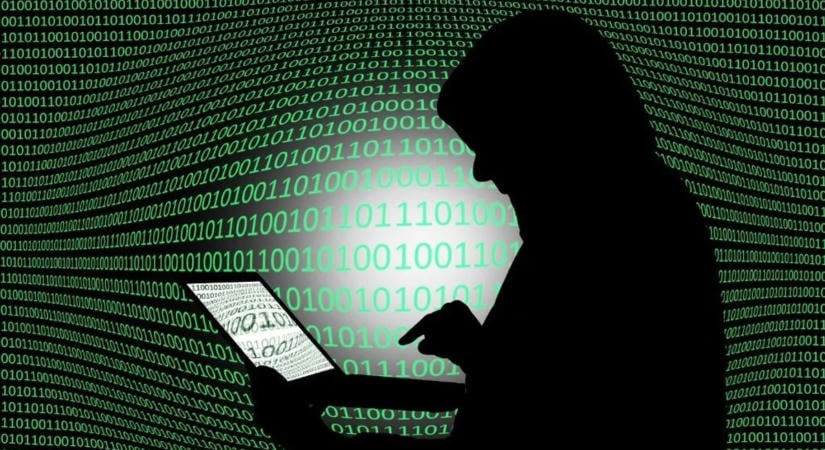 Furcsán viselkedik a telefonod? Így találhatod meg a rejtőzködő kémprogramot