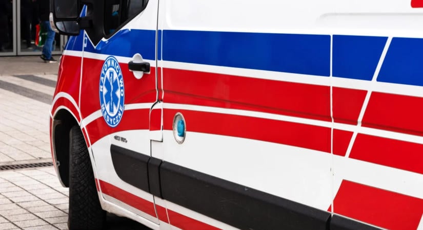 Késes támadás történt egy lengyelországi szakközépiskolában, nyolc embert megsebesített egy diák