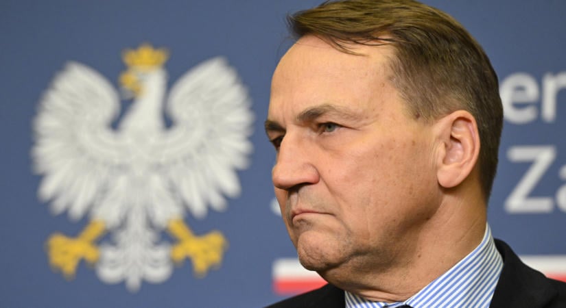 A lengyel külügyminiszter súlyos bizonyítékokról beszél Oroszország és az Orbán-kormány viszonylatában