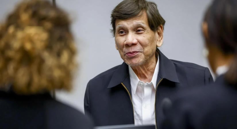 Személyesen jelent meg a Nemzetközi Büntetőbíróságon Rodrigo Duterte volt elnök