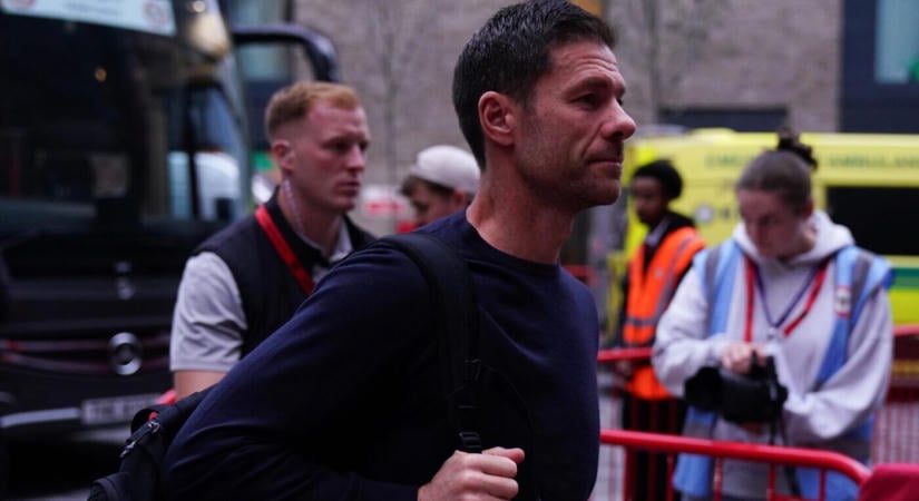 Xabi Alonso az asztalra csapott, két sztárjátékost igazolhat a Chelsea FC