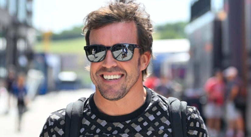 Lewis Hamilton és Fernando Alonso lett Bahrein hőse