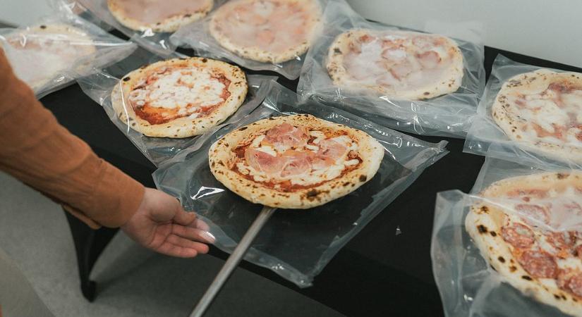 1,5 milliárdos pizzagyár indult Szigetszentmiklóson, napi 74 ezer darabos kapacitásra készülnek