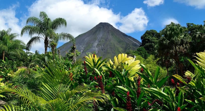 Az esőerdőktől a vulkanikus tájakon át a sokszínű állatvilágig – COSTA RICA