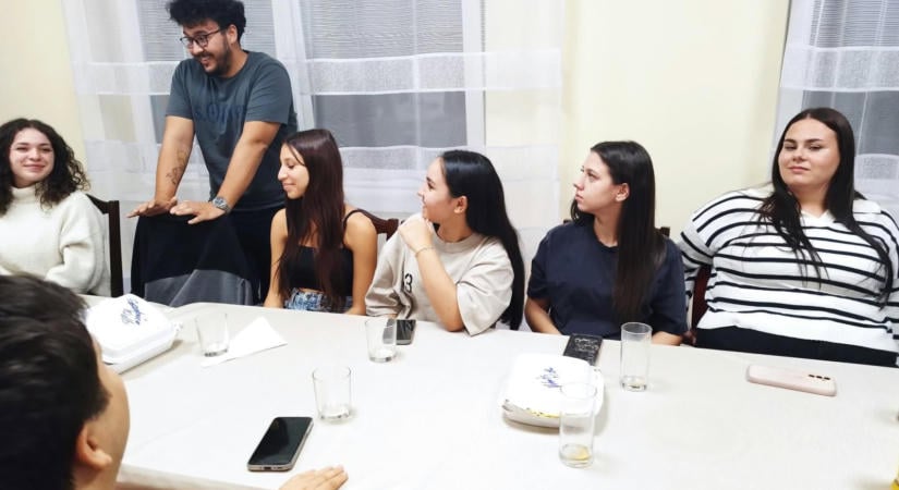 Roma fiataloknak indítanak mentorprogramot Debrecenben