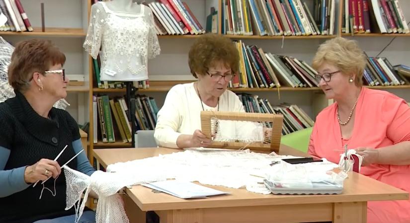Ingyenes rececsipke készítő tanfolyam indul a könyvtárban