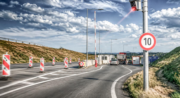 Ezentúl nem kell traffipax, Ausztriában „bemondásra” is kiszabják a bírságot