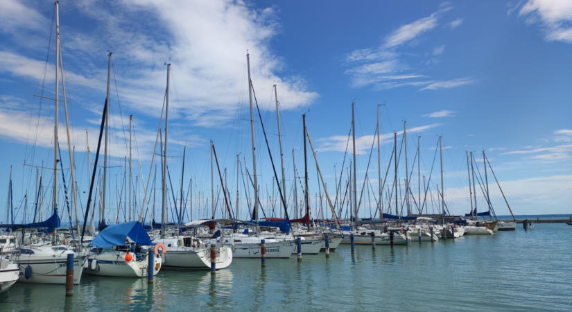 10 extrém és aktív program a Balatonnál (nem csak nyárra)