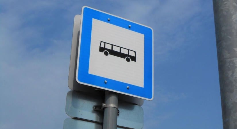 Ideiglenes buszmegállót hoztak létre Litérre