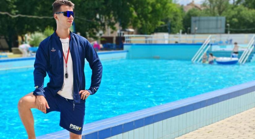 Megmentette egy fiatal nő életét a pécsi Hullámfürdő fiatal úszómestere
