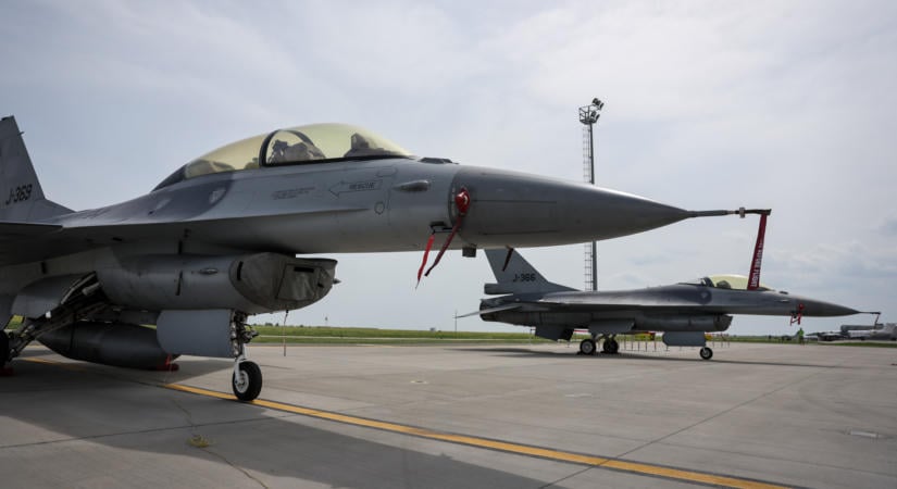 Betörtek a NATO légterébe: robbanás történt Szolka mellett - Felszálltak az F-16-osok
