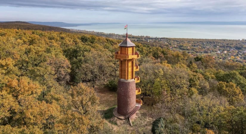 Vajon a balatoni térség nyer az Év kilátója-választáson? Éjfélig te is szavazhatsz!