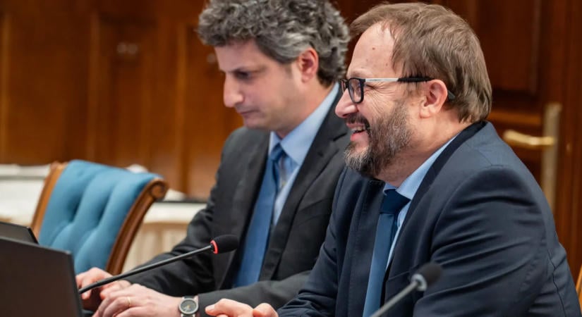 Bértárgyalások: nem közeledtek a munkavállalói és a munkáltatói álláspontok