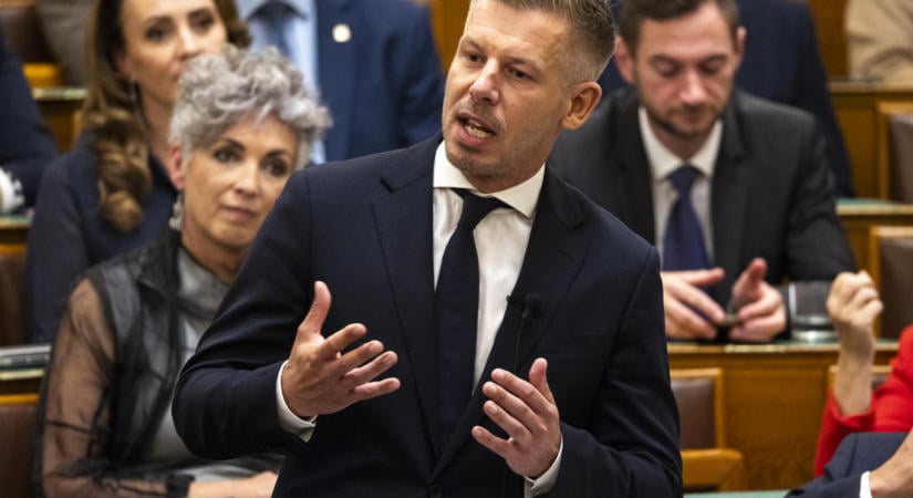 Magyar Péter kezdeményezi a mentelmi jog eltörlését a közvádas bűncselekmények esetén