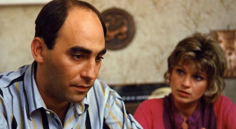 Emlékszel még a Szomszédok gyönyörű Mágenheim Julijára? Így él ma a 70 éves Frajt Edit