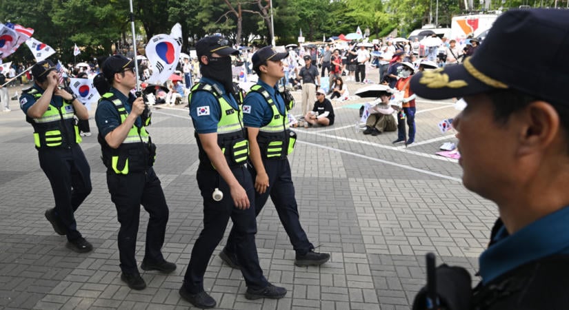 A dél-koreai rendőrség 310 ezer lezárt eltűnési ügyet vizsgál újra, mivel egy rendőr meghamisította a nyilvántartásokat, hogy hamarabb lezárhasson ügyeket