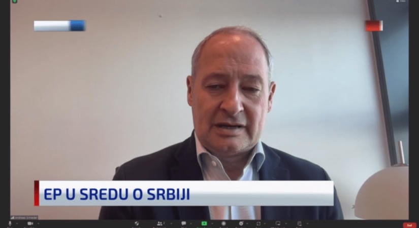 Héttagú EP-delegáció figyeli a vasárnapi választásokat