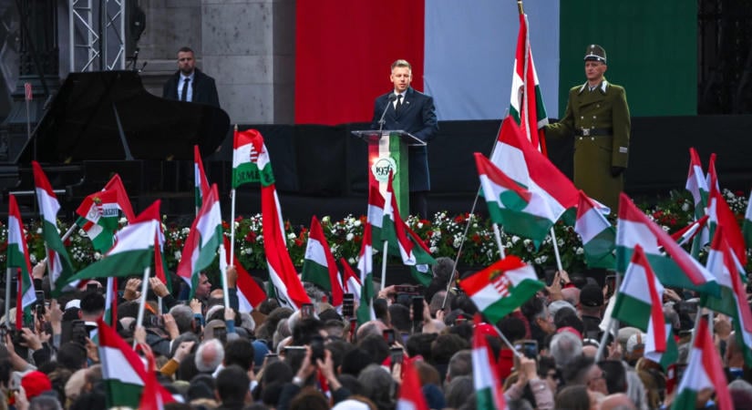 Magyar Péter olyan üzenetet küldött Orbán Viktornak az október 23-i megemlékezésen, amit még Párizsban is hallhatott a volt kormányfő