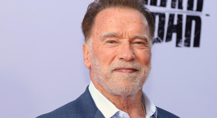 Arnold Schwarzenegger közel 30 éve évi egy dollárt fizet a Warner Bros.-nak