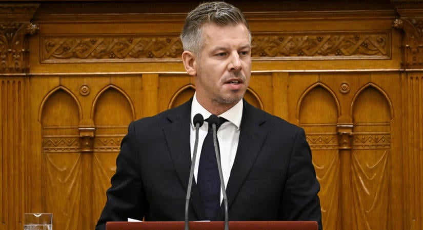 Magyar Péter: A ma délelőtti döntések látszólag különböző ügyekről szóltak, de a valóságban ugyanaz a tétjük