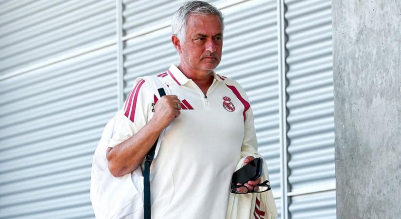 Szenzációs ajánlatot kapott Mourinho, már az egyeztetések is megkezdődtek