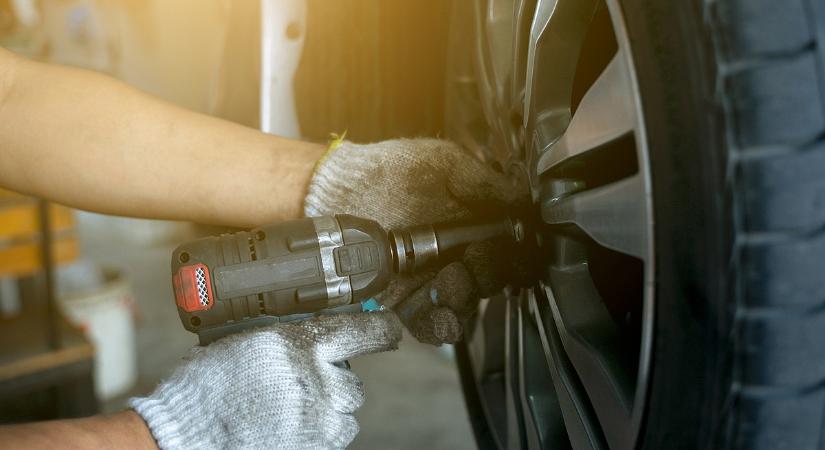 Most érzi meg igazán az energiaválságot a hazai autóipar