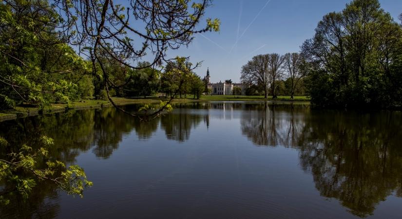 Beethoven a kastélyparkban: Pusker Júlia és a Nemzeti Filharmonikusok koncertje Martonvásáron