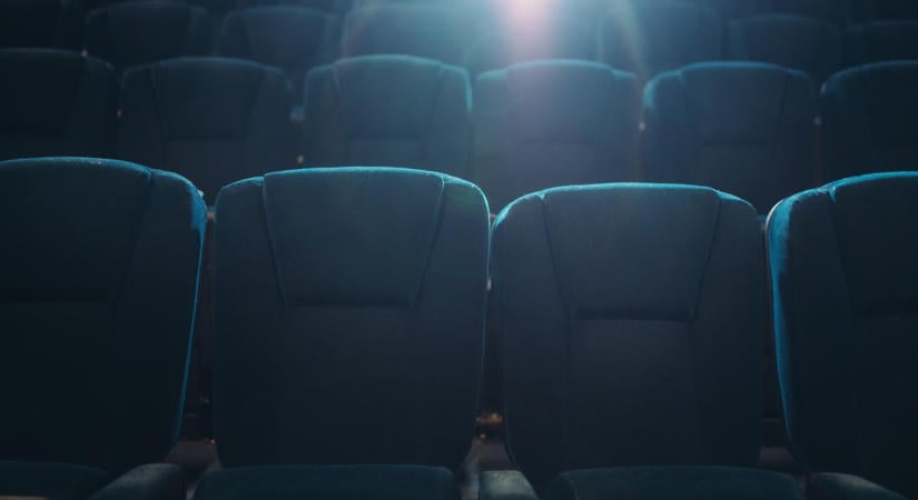 Több százmillió dollár a kukában: felismeri a filmtörténelem legnagyobb és legfájóbb zakóit? – kvíz