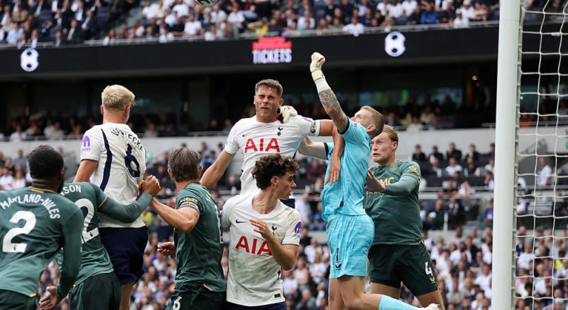 Kínos: Anglia egyik legrosszabb csapata a Premier League-ben szerepel