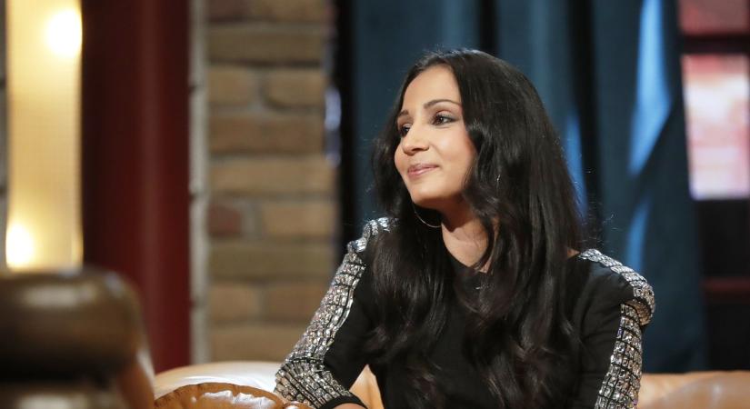Nótár Mary ruhái már egy gardróbban sem férnek el: külön épületet kellett kialakítani miattuk