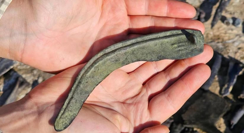 Őskori emberi maradványokat találtak a Tisza medrében