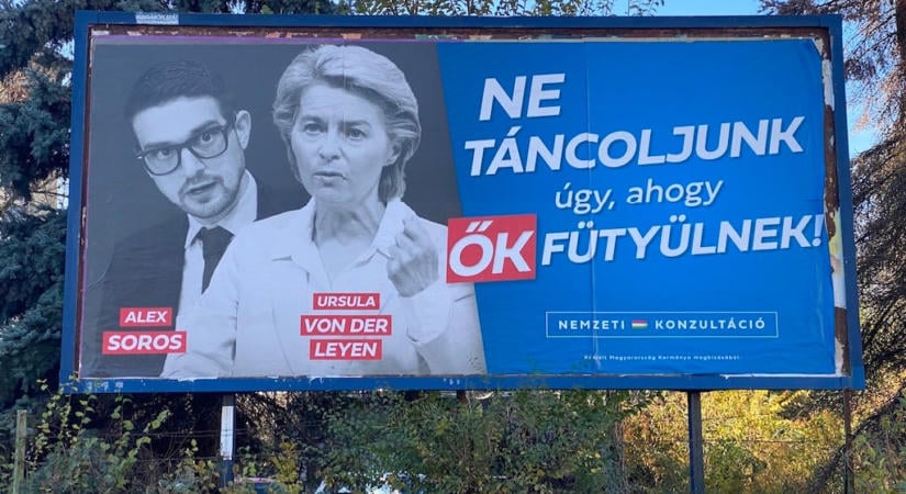 Magyar Péterhez fordult a Reklámszövetség: a kék plakátok nyerteseinek kedvezhet az új rendelet