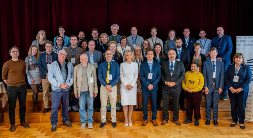 A közlekedés és a társadalmi változások kapcsolatát vizsgálták 23 ország kutatói a Széchenyi István Egyetemen