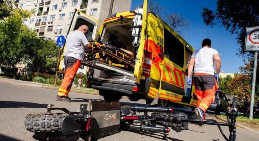 Új részletek derültek ki a balatonkenesei rollerbalesetről, súlyosan megsérült az egyik fiú