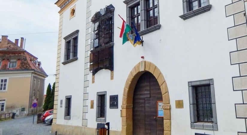Főigazgató nélkül működik a kőszegi Felsőbbfokú Tanulmányok Intézete