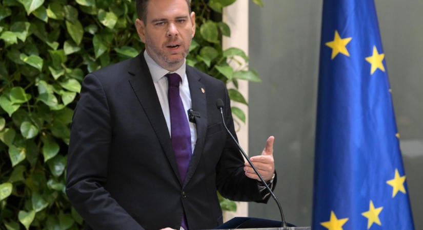 Csökkentik a gázolaj jövedéki adóját a teherforgalomban
