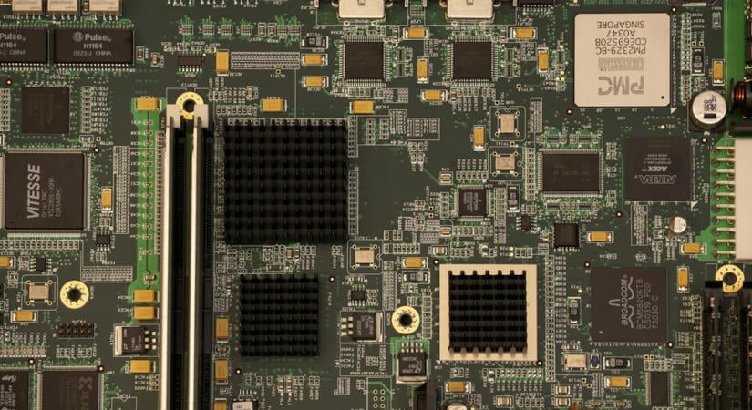 Az Intel 2027-ben dob piacra új CPU-kat a régi LGA1700 foglalaton, hogy DDR4 memóriát támogasson