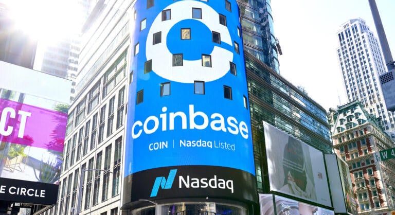 A Coinbase tagadja, hogy kritikus adatokat loptak volna el tőlük