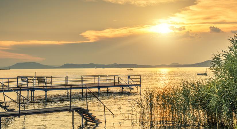 Mutatjuk, mikorra száradhat ki a Balaton