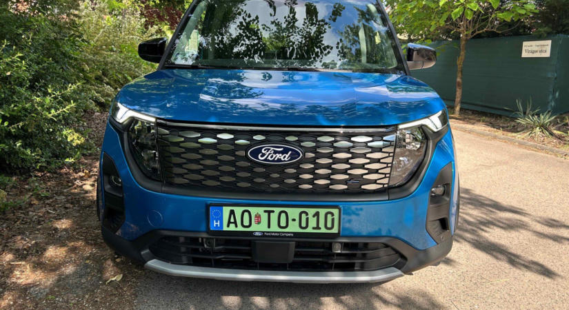 Egy régivágású profi újratöltve: Ford E-Tourneo Courier teszt