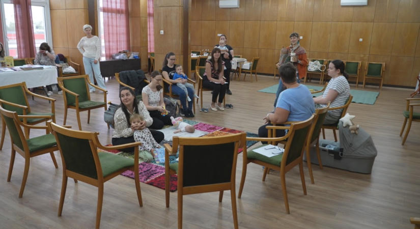 Még mindig tabuk övezik az anyatejes táplálást