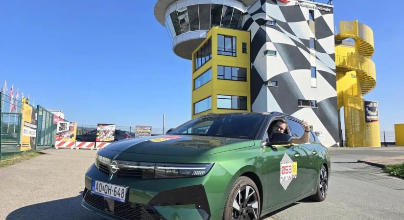 Videós beszámoló: Újabb versenypályát hódított meg a Motorsportol.hu a Holy Cube Rally-n!